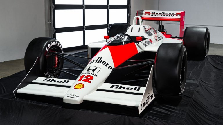 This Life-Size Replica of Senna’s F1 Car Looks Totally Real, Until You Touch It