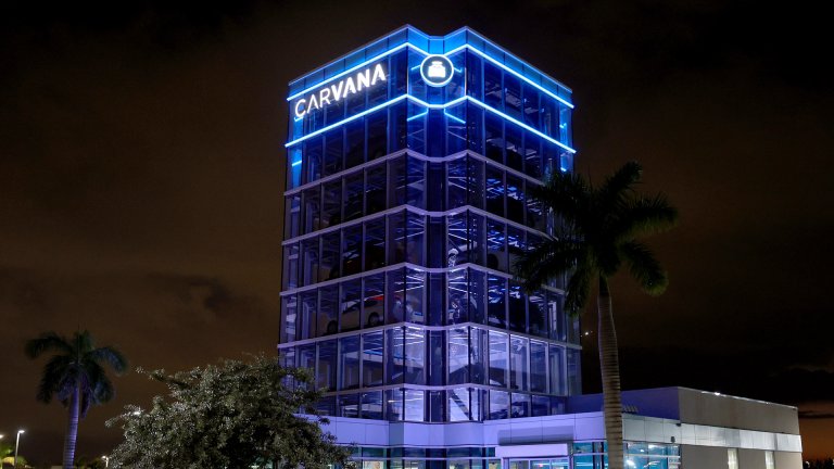 How a Carvana Computer Snafu Gave a Woman a Free Car