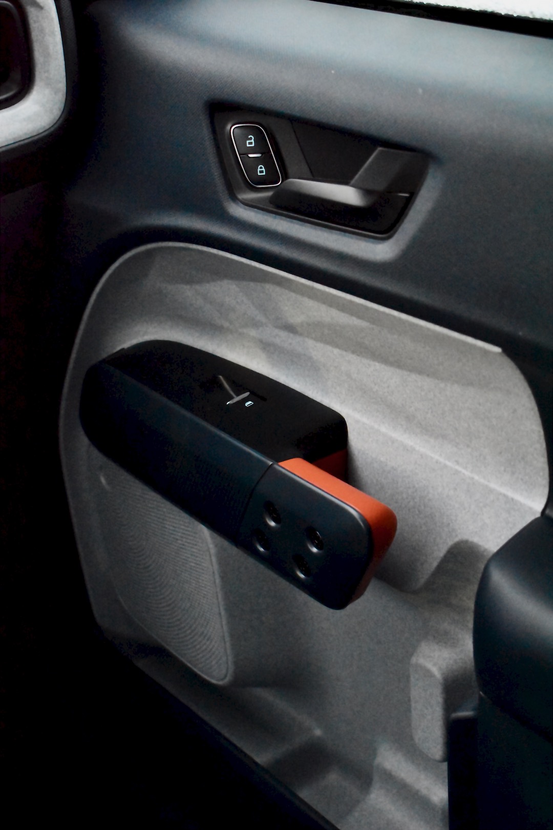 message-editor%2F1646348459779-2022fordmaverickhybridinterior3.jpeg