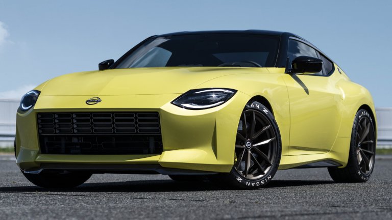 I’m Going to See the New Nissan Z Proto Tomorrow. What Do You Want to Know About It?